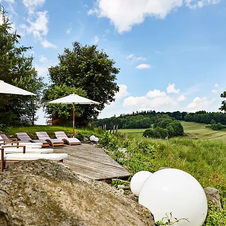 Lothar-mai-haus Hotel