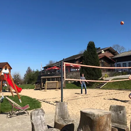 Lothar-mai-haus 4*