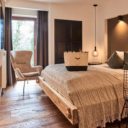 Lothar-mai-haus 4*