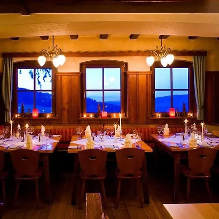 Lothar-mai-haus 호프비에버