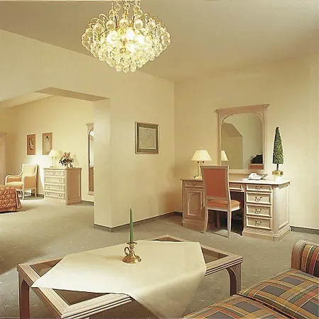 Lothar-mai-haus 4*