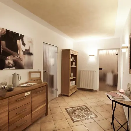 Lothar-mai-haus Szálloda